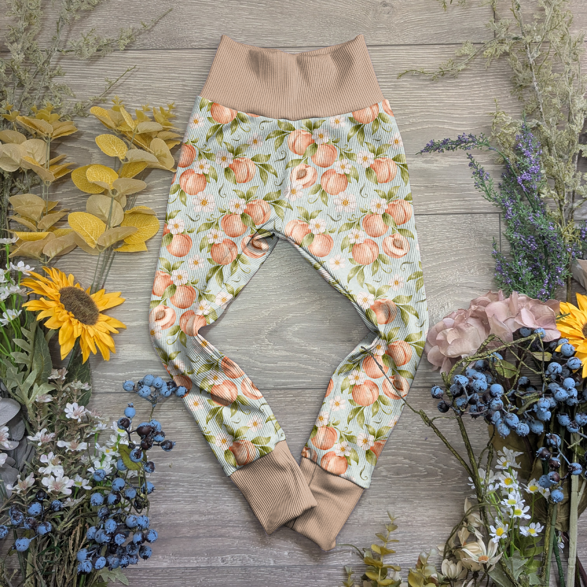 So peachy Winnie Leggings - Sunshine and Raebows