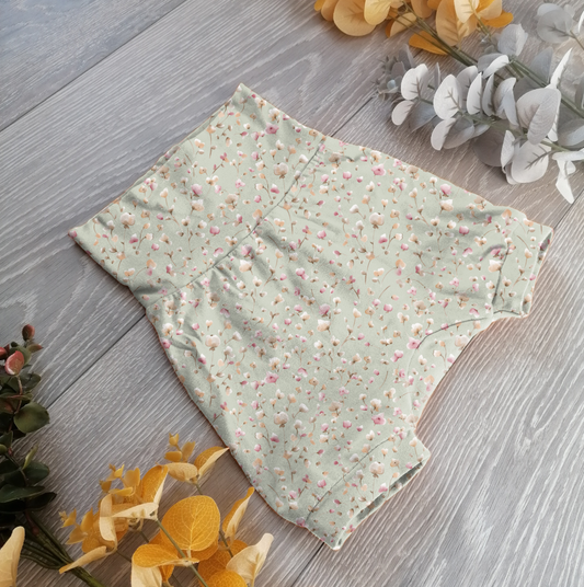 Sweet flower of mine Willow pants/shorts (gusset and gussetless)