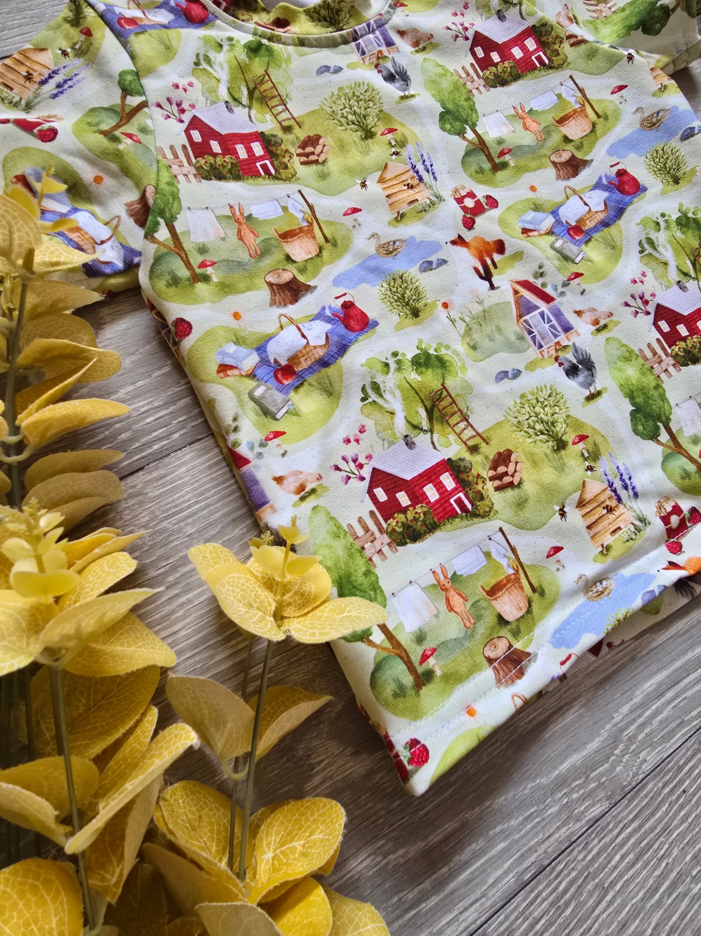 Garden moments  Declan tee