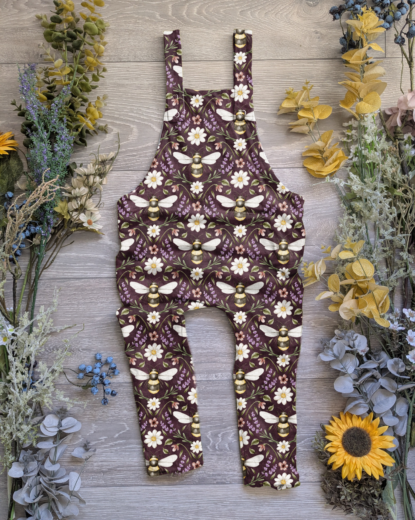 Buzzing around Edith Dungarees - long - Sunshine and Raebows