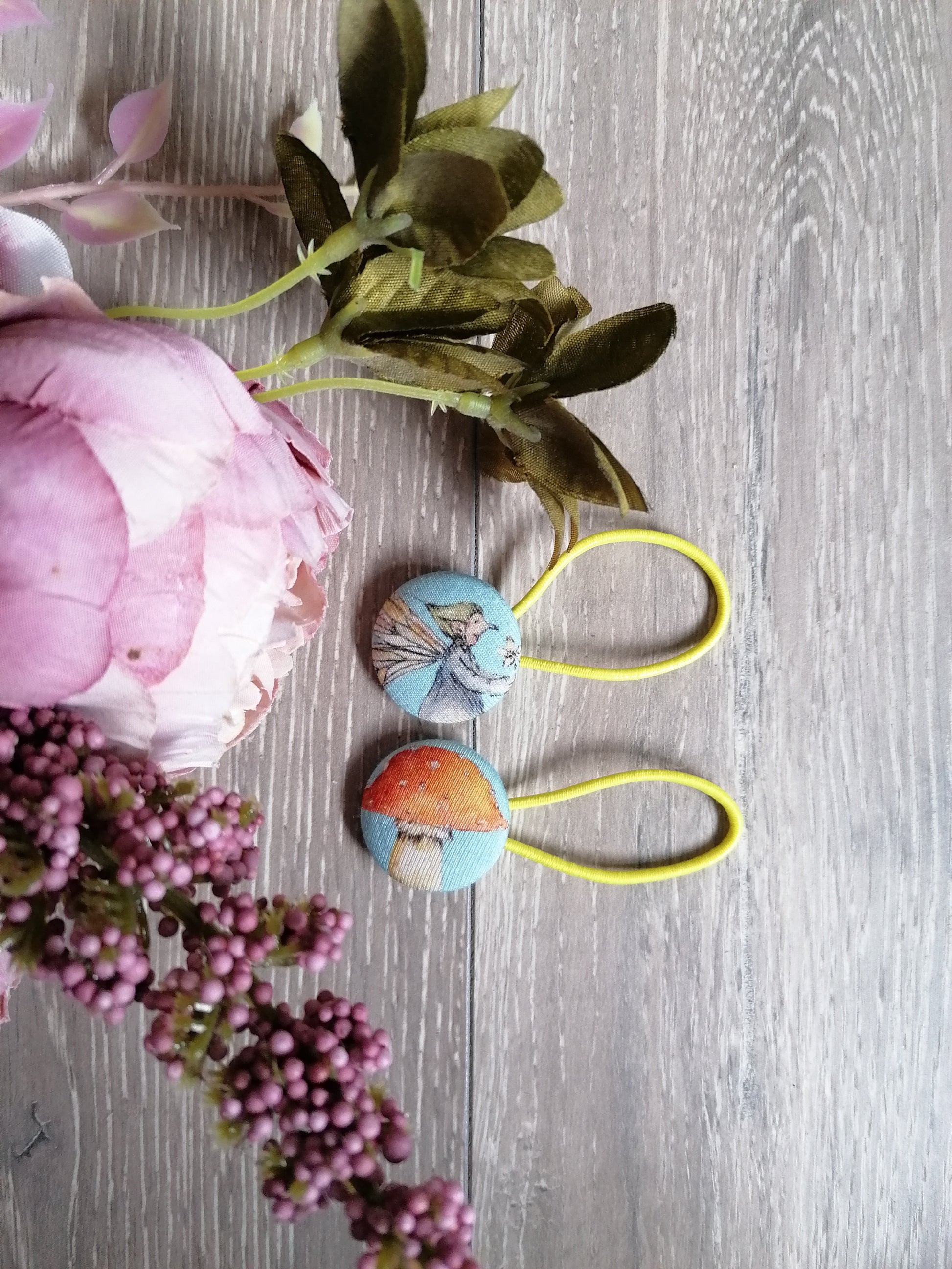 hair bobbles - Sunshine and Raebows