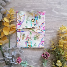 Load image into Gallery viewer, quick dry preflats custom - Sunshine and Raebows
