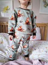 Load image into Gallery viewer, The Winnie Leggings - Sunshine and Raebows
